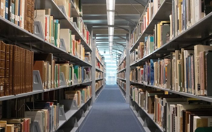 Ban on sexually explicit materials, books in Arizona public schools ...